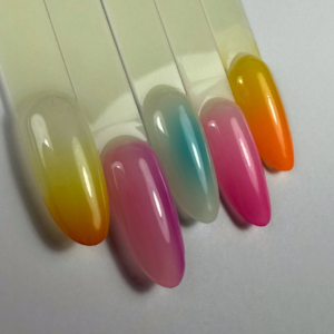 NAIL ART OMBRÉ